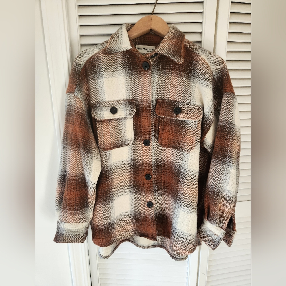Plaid shacket - Picture 2 of 4